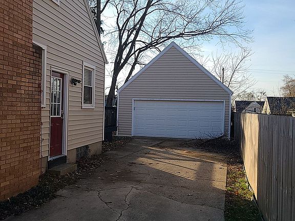 2nd image of 1551 Giddings Ave SE
