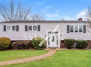131 Greylock Dr, Pittsburgh, PA 15235