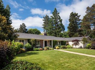 8840 SW Rosewood Way, Portland, OR 97225