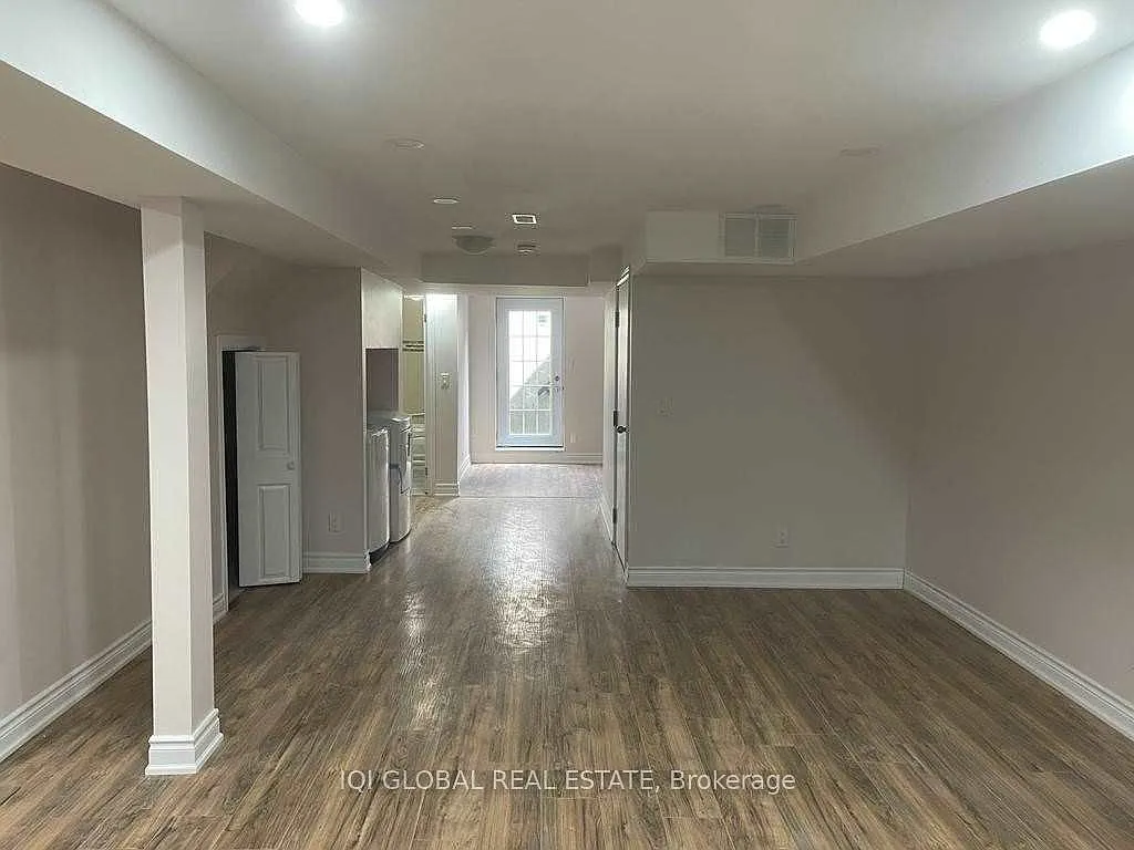 2 bed, $1,600 — Photo 2