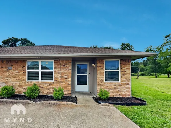 1303 S Cardinal St Unit A, Ennis, TX 75119