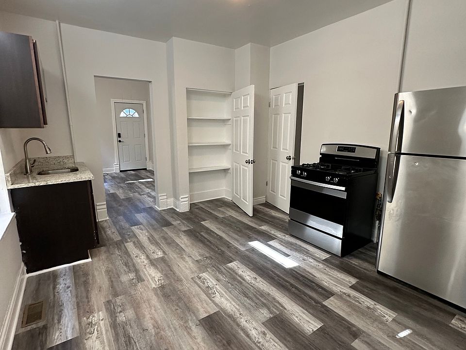 1st image of 2903 W 25th St #1R