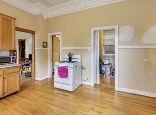 3558 S Honore St #1R, Chicago, IL 60609