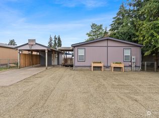 308 E Main St, Oakville, WA