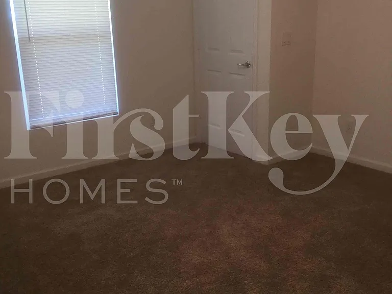 3149 SW Letchworth St — Photo 10