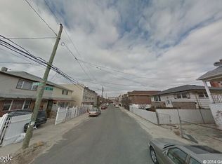 173 Beach 60 St, Arverne, NY 11692