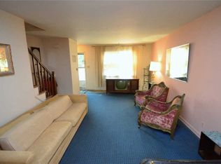 5106 61st St, Flushing, NY 11377