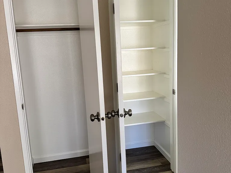 Closet & Pantry (doors open)