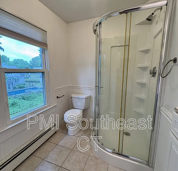 50 Meridian St #2B — Photo 11