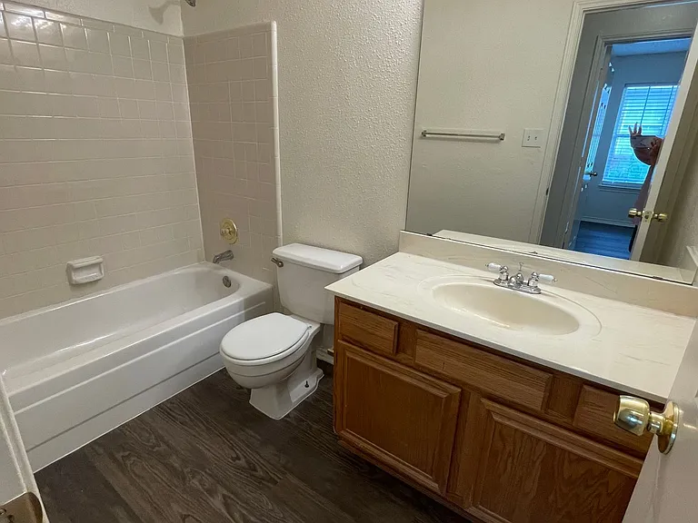 202 Chamblin Dr — Photo 27