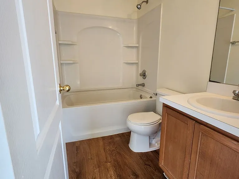 10854 Lake Saint Charles Blvd — Photo 12