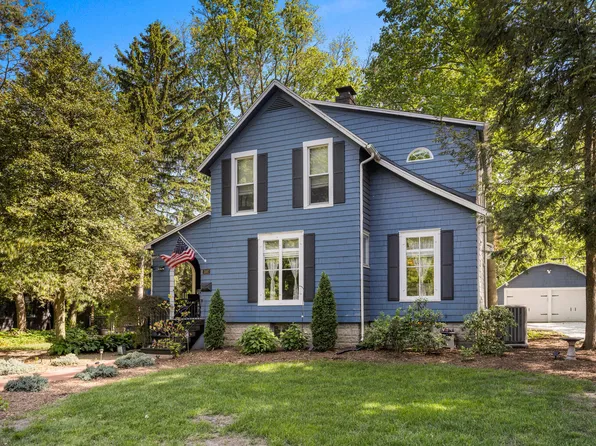 1007 W Church St, Champaign, IL 61821