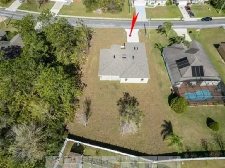 118 Pompei Dr — Photo 2
