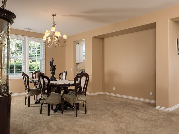 5th image of 7906 Garden Park St