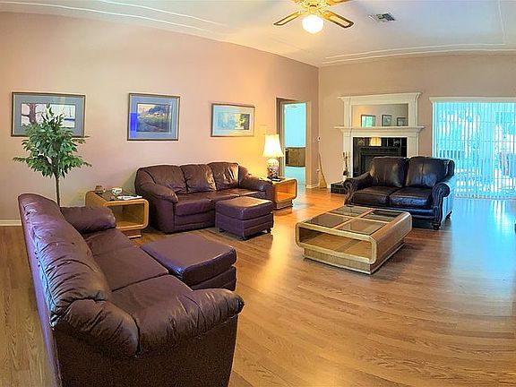 GREAT ROOM DEPTH OF HOME