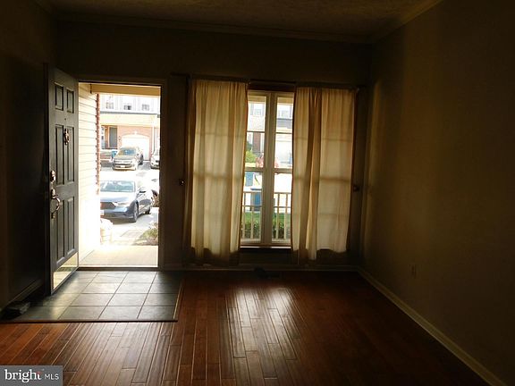 2nd image of 5 Keppels Mill Ct