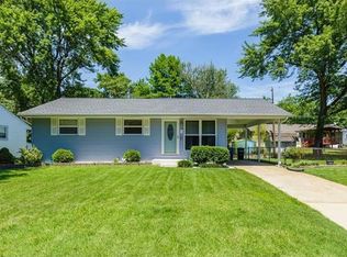 815 Tyson Dr, Florissant, MO 63031