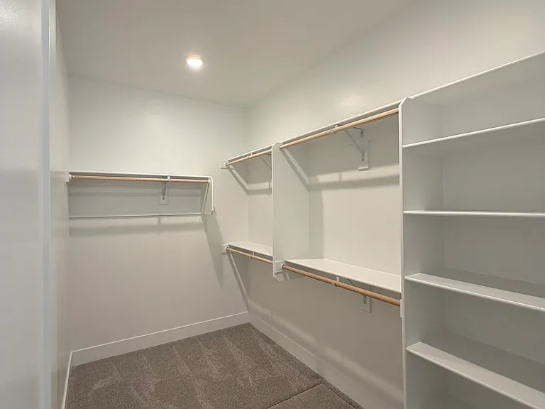 3702 NE Suchy St — Photo 36
