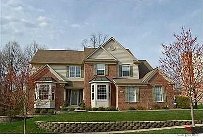 1st image of 9851 Belcrest Ln