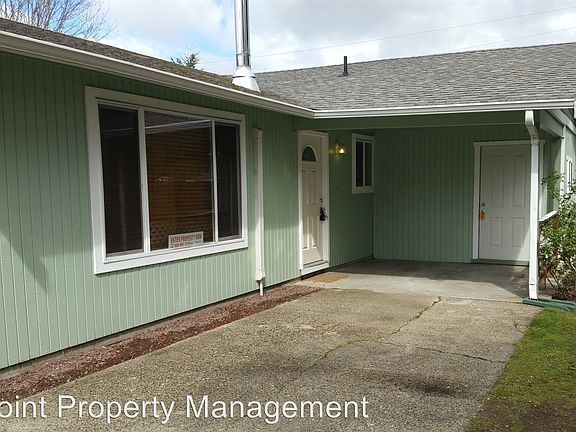 2nd image of 1715 E 63rd St