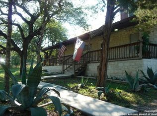 690 E Ammann Rd, Bulverde, TX 78163