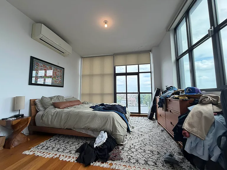 1040 Dean St #8 — Photo 2