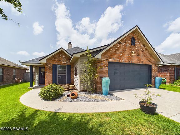 2nd image of 103 Troubadore Dr