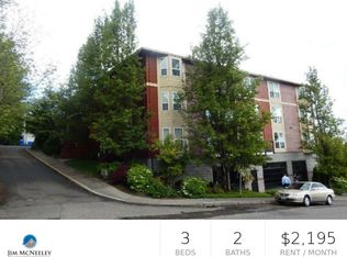 1033 SW Gibbs St UNIT 303, Portland, OR 97239