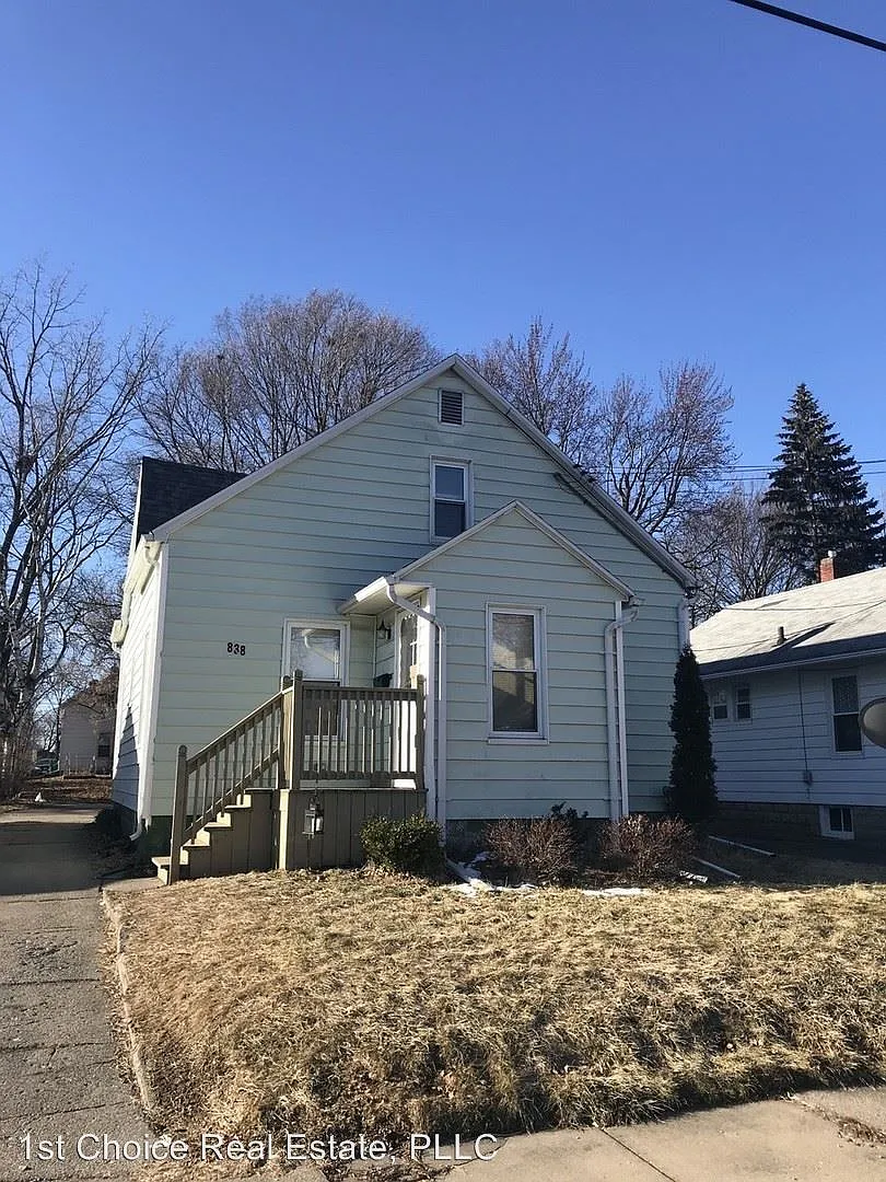 838 Edison Ave photo 1