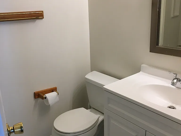 19 Grotto Ct — Photo 11