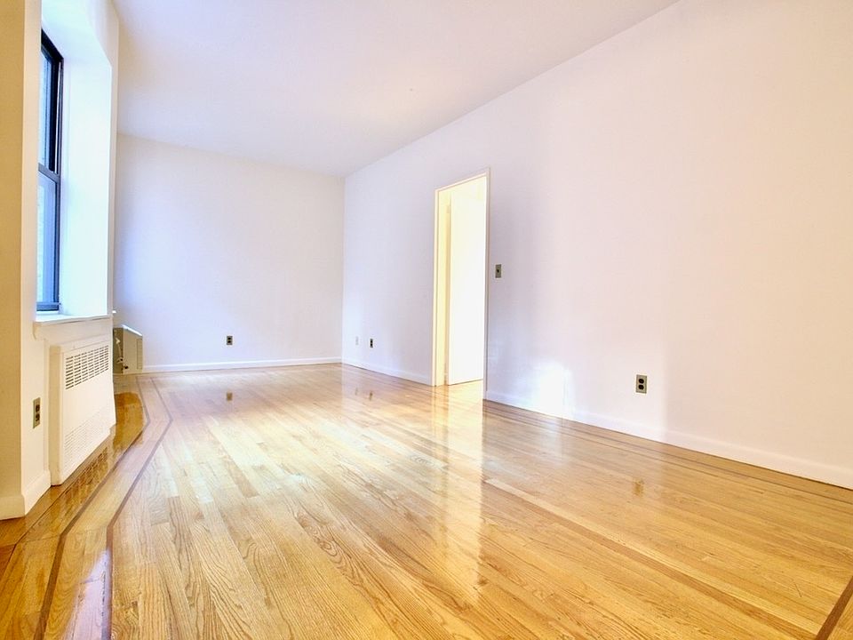1st image of 207 E 29th St APT 13