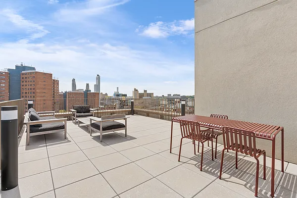 Rented by Living New York | media 33