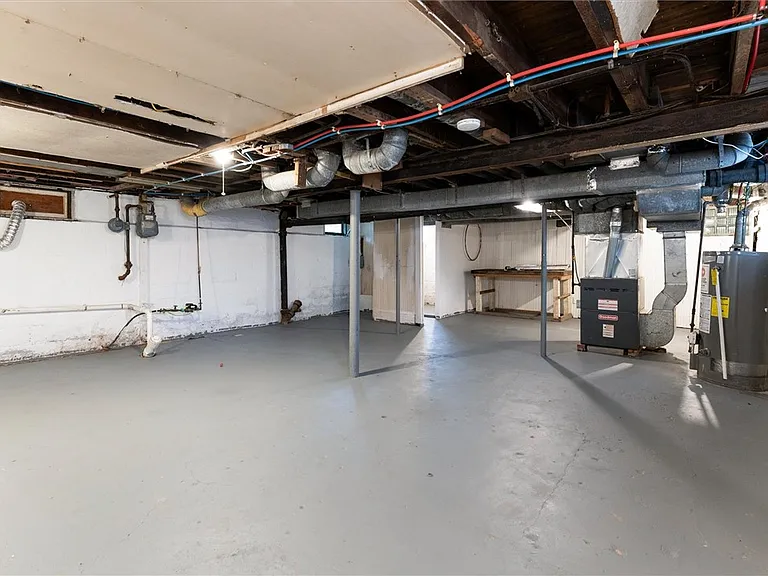 19 Genesee Park Blvd — Photo 48