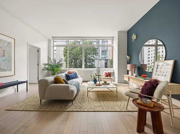 389 E 89th St APT 4C, New York, NY 10128