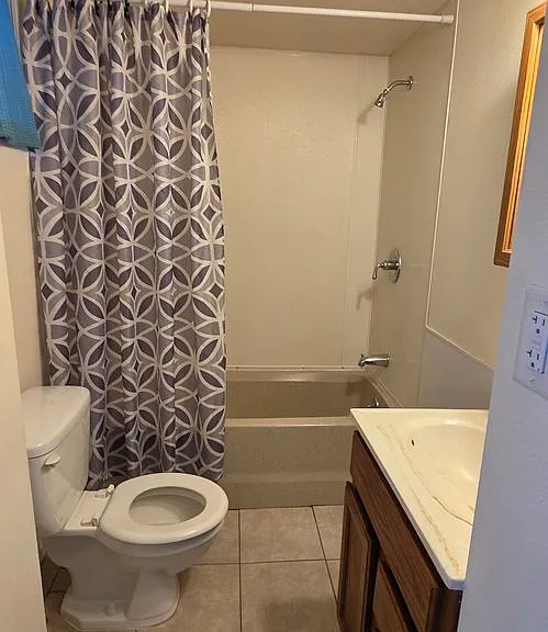 1844 Crook Ave — Photo 5