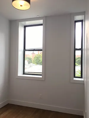 Rented by Lodger Corp | media 19