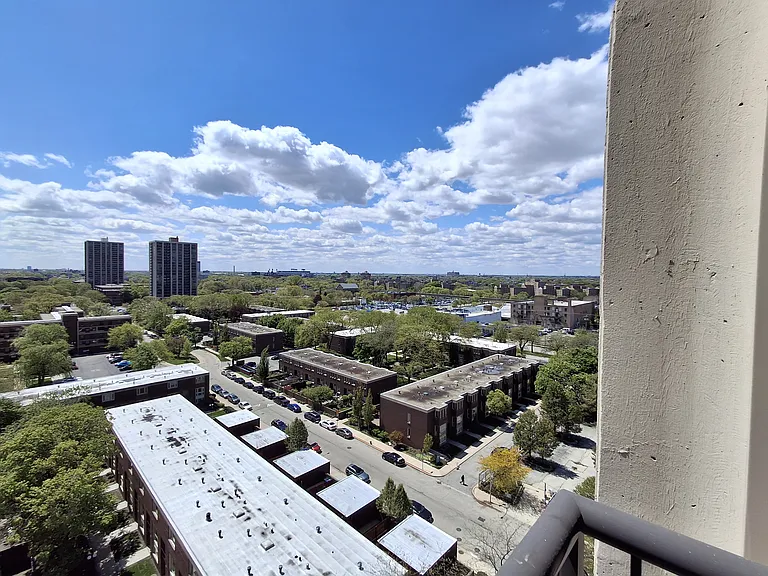 2605 S Indiana Ave #1208 — Photo 12