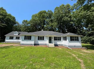 111 New South Rd, Kilmarnock, VA 22482