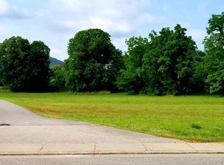 Cherohala Skwy, Tellico plains, TN 37385