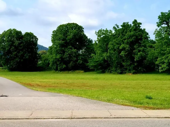 Cherohala Skwy, Tellico Plains, TN 37385