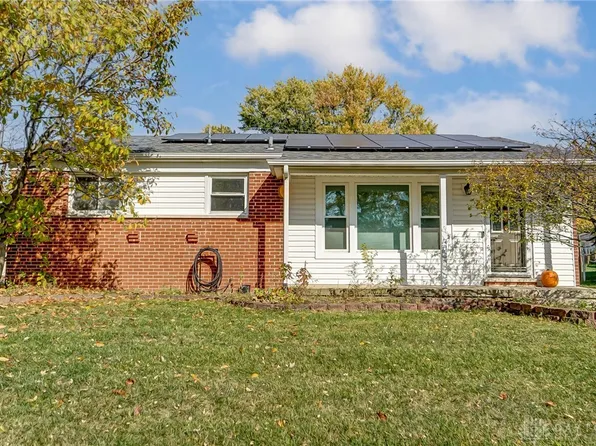 3398 Blocker Dr, Dayton, OH 45420