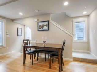 2121 N 113th St, Seattle, WA 98133