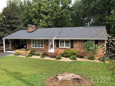 1st image of 1102 Ashbourne Dr