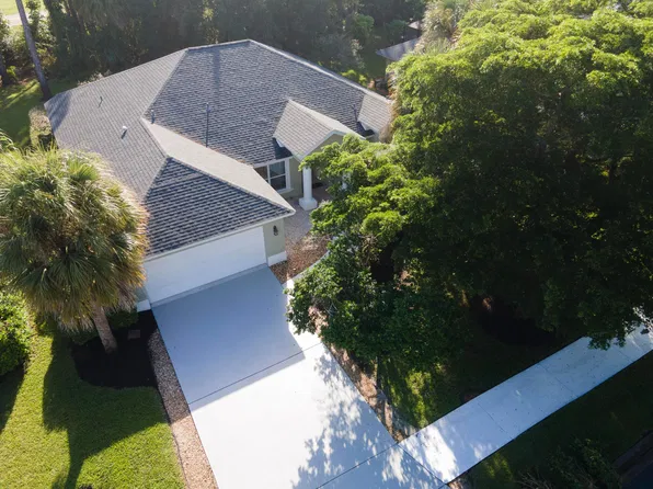 188 SW Fernleaf Trail, Port St Lucie, FL 34953