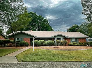 2709 Gaye Dr, Roswell, NM 88201