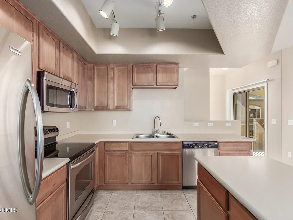 2150 W Alameda Rd #1392