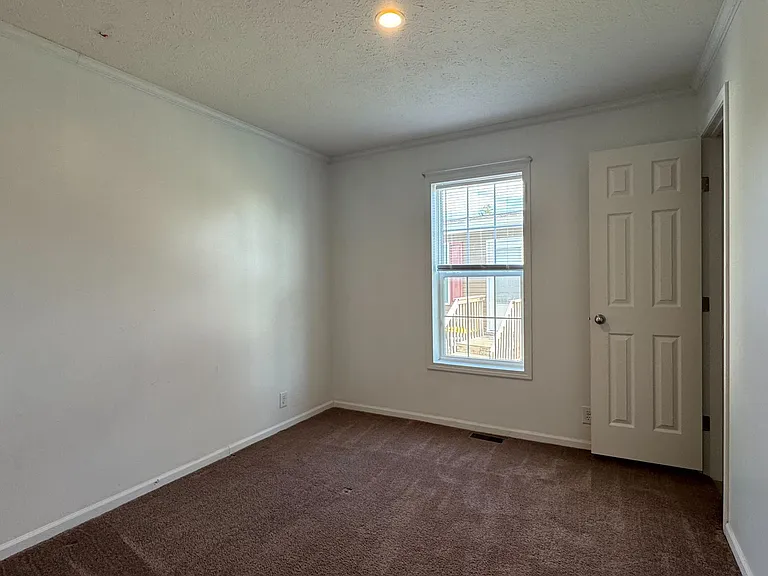 105 20th St NW #200 — Photo 20