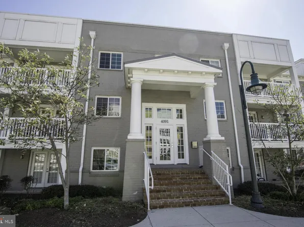 4091 S Four Mile Run Dr Unit 302, Arlington, VA 22204