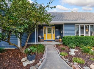 693 E 1100 N, Westville, IN 46391