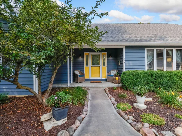 693 E 1100 N, Westville, IN 46391